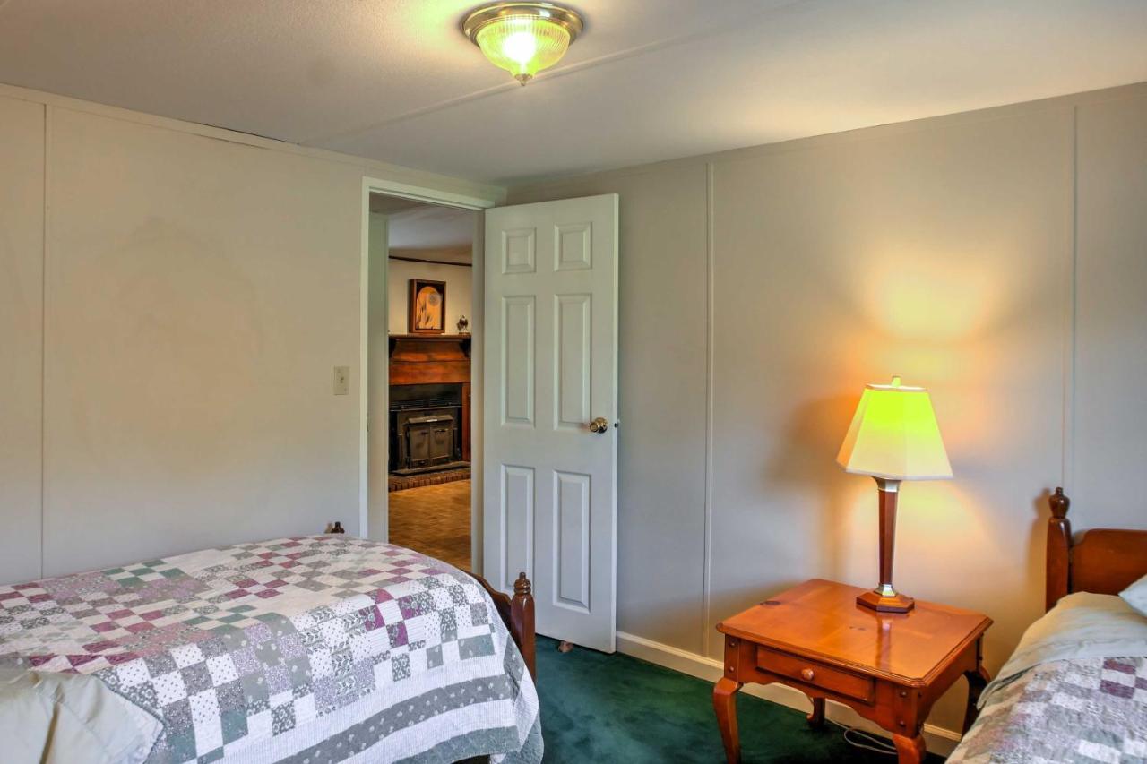 Ooltewah Cabin With Grill, Pool Table And Porch! Eksteriør bilde