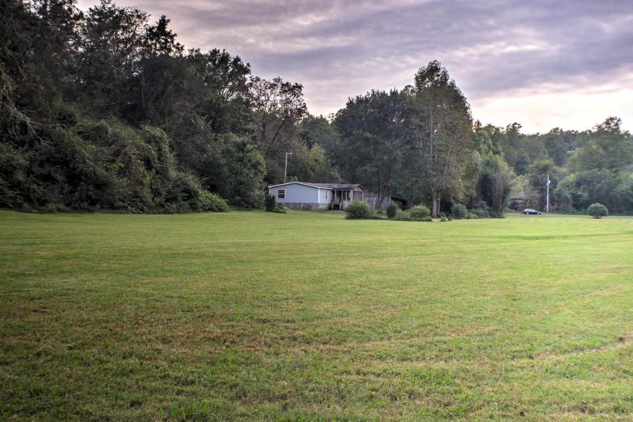 Ooltewah Cabin With Grill, Pool Table And Porch! Eksteriør bilde